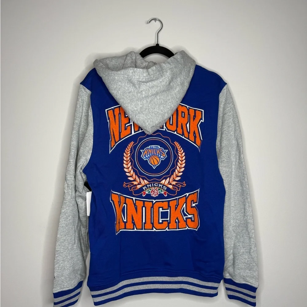 New York Knicks Throwback Prep Chenille Full Snap Hoodie - Picture 8 of 10